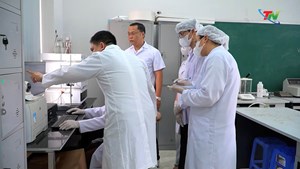 Sinh viên Viện CNSH–CNTP khởi nghiệp từ mướp đắng rừng, đưa giá trị bản địa ra thị trường